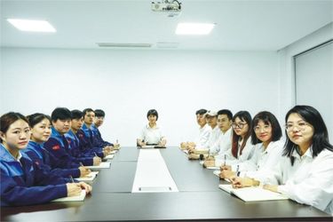 Ningbo Yolanda Spray Co., Ltd. linha de produção do fabricante
