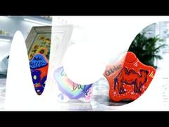 Frascos de spray em forma de estrela e pétala