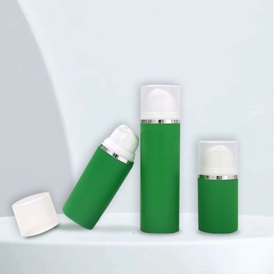 Garrafa sem ar de loção de plástico PP personalizável garrafa de bomba de loção de plástico garrafas sem ar para cuidados com a pele 15ml 30ml 50ml